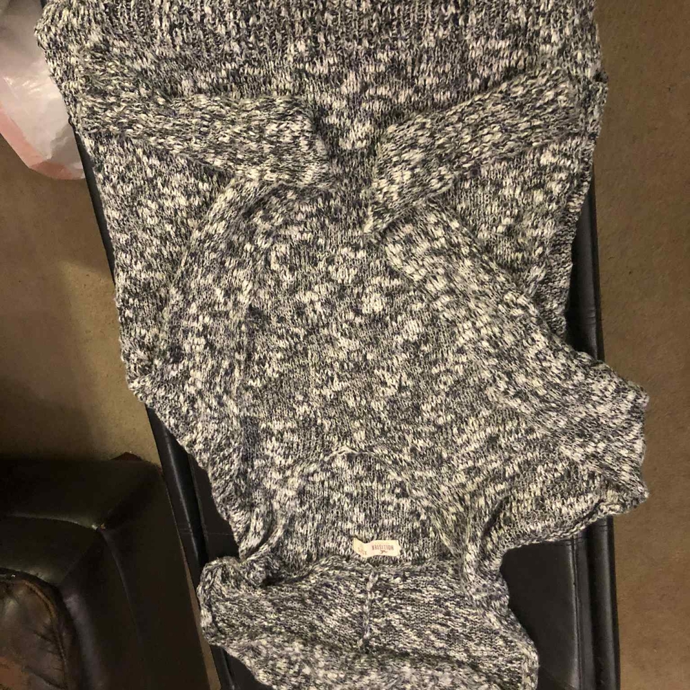 Hollister Black and White Knit Sweater